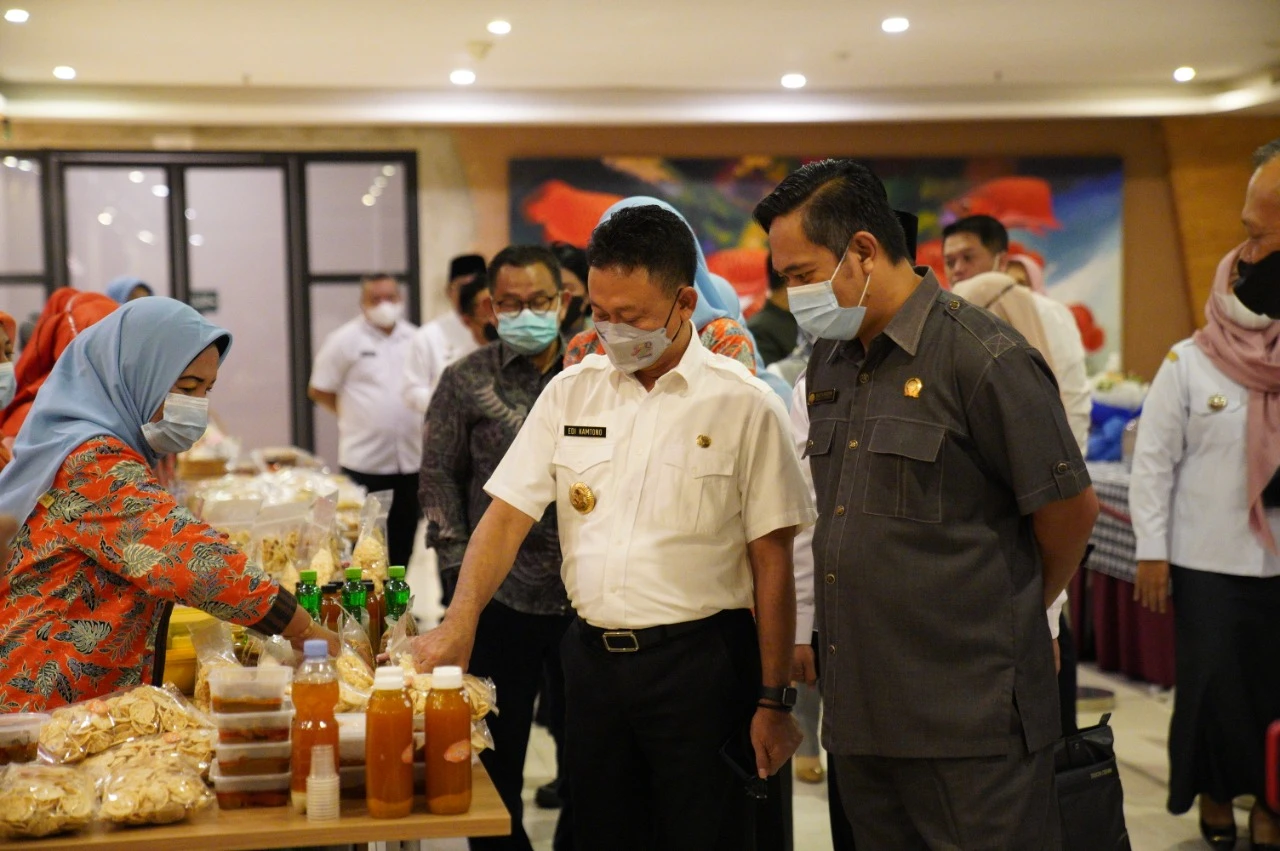 Tuntaskan Jalan Paralel di Pontianak Kota