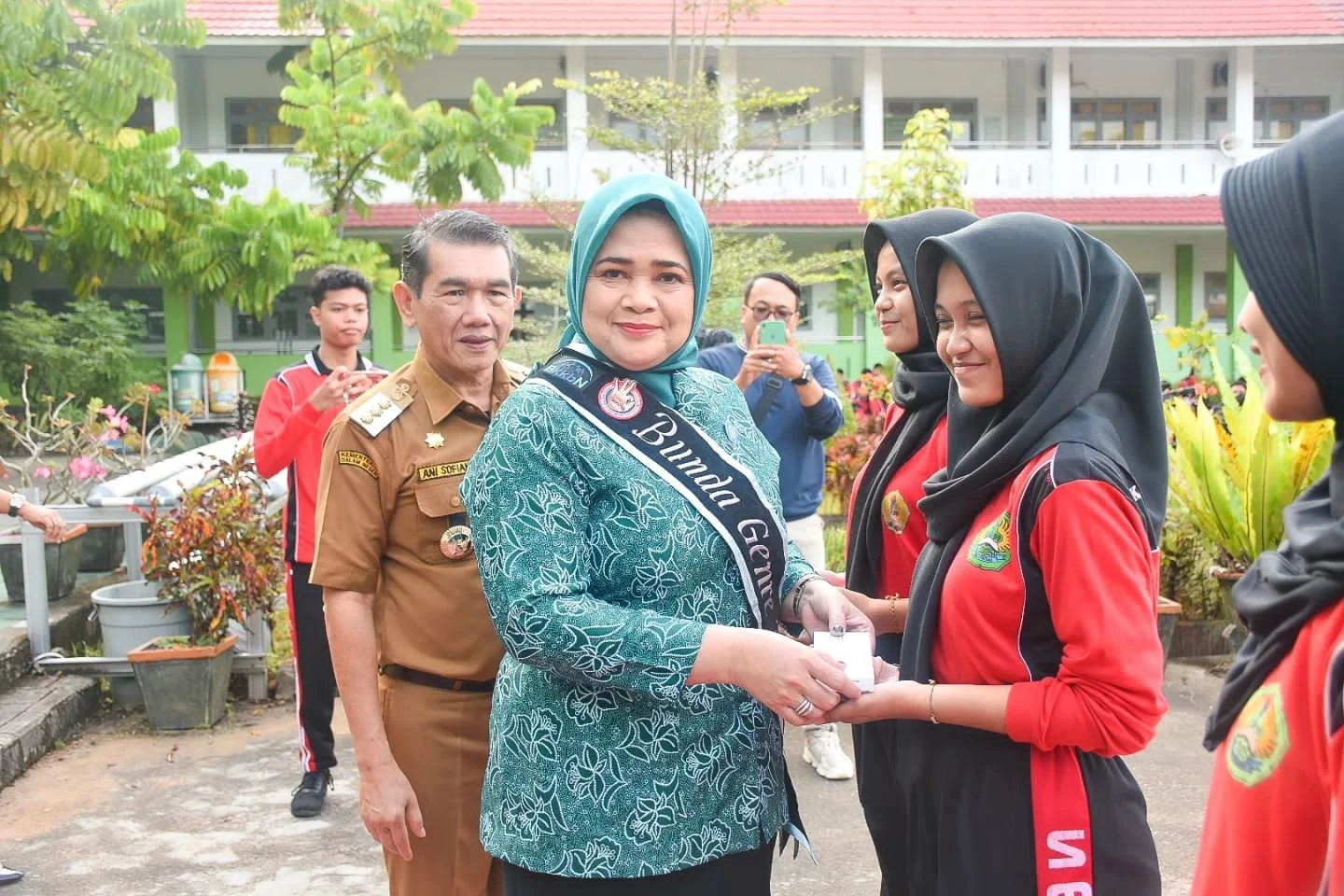 Peringatan Hari Kartini, Anita Ajak Kaum Perempuan Berkontribusi dalam Pembangunan