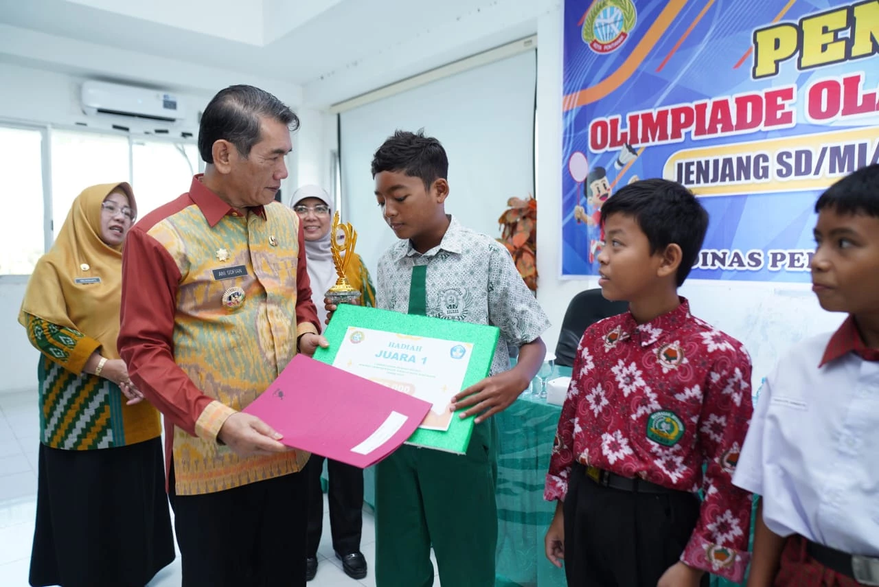 Lewat O2SN, Ani Sofian Harap Siswa Jadi Atlet Profesional
