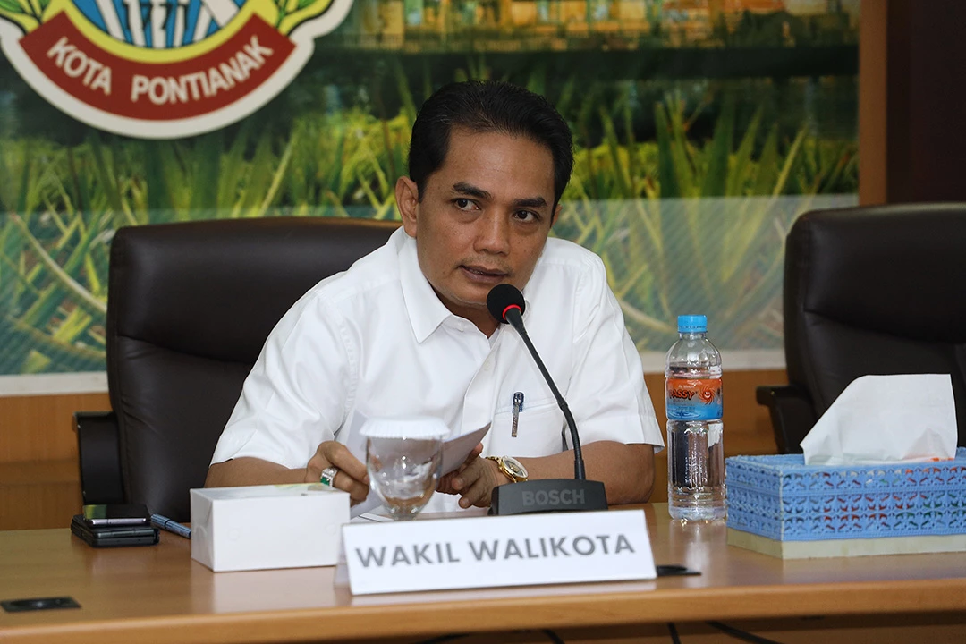 Bahasan Imbau Maskapai Tekan Harga Tiket Pesawat