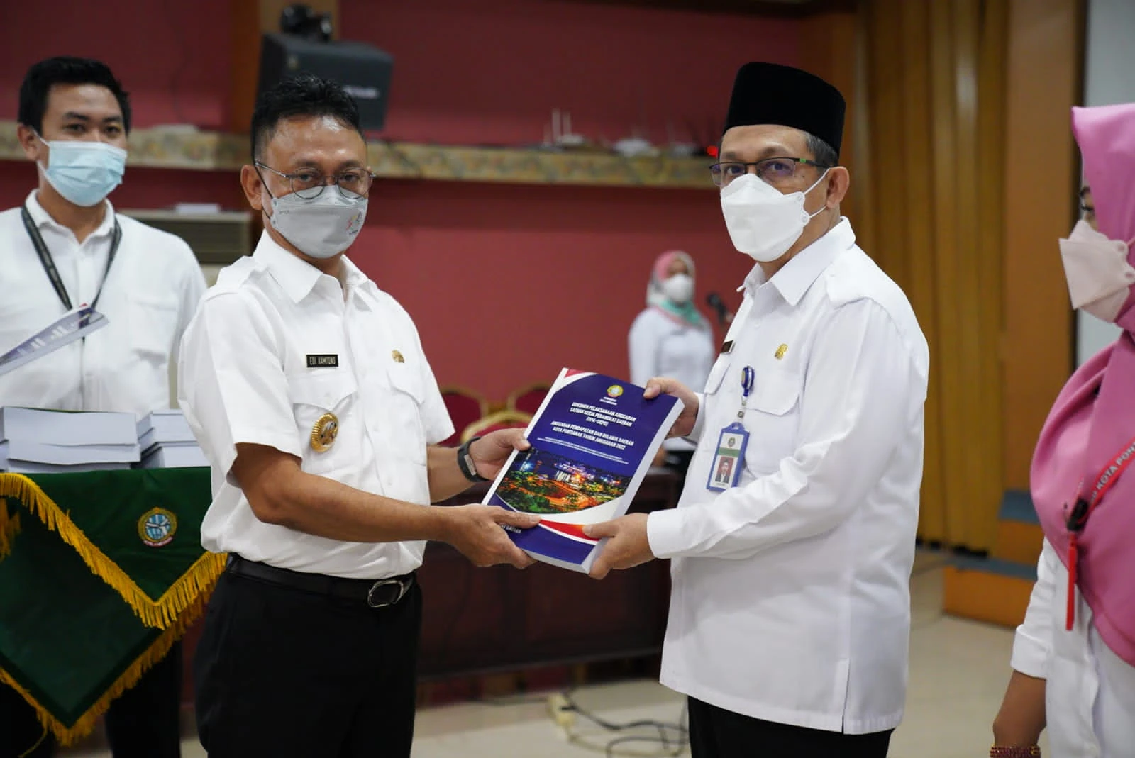 Serahkan DPA, Wako Edi Minta OPD Mulai Laksanakan Proyek Strategis