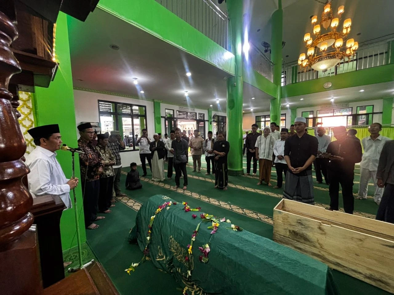 Berkhidmat Tanpa Batas: Jejak Pengabdian Hasyim untuk Umat hingga Pontianak