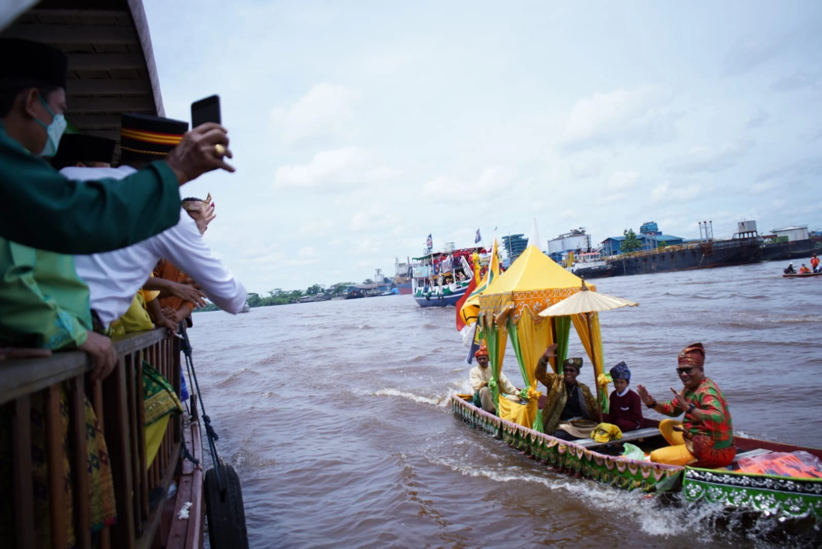 Pemkot Pontianak Berencana Kemas Karnaval Air Jadi Agenda Wisata
