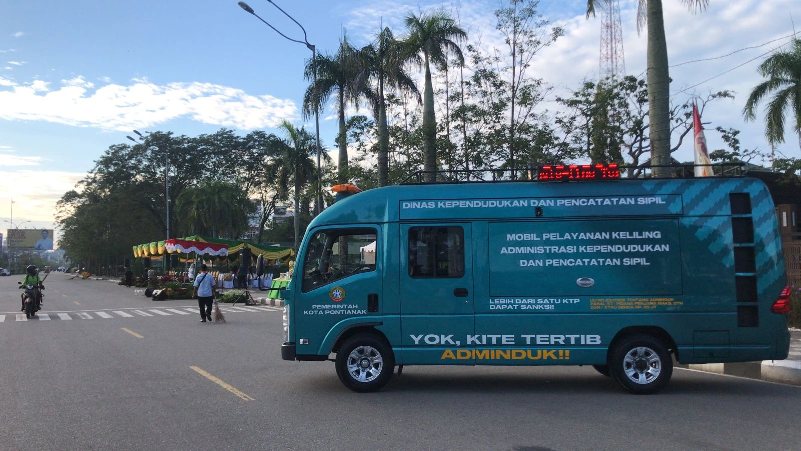 Disdukcapil Sediakan Mobil Keliling Pelayanan Jemput Bola