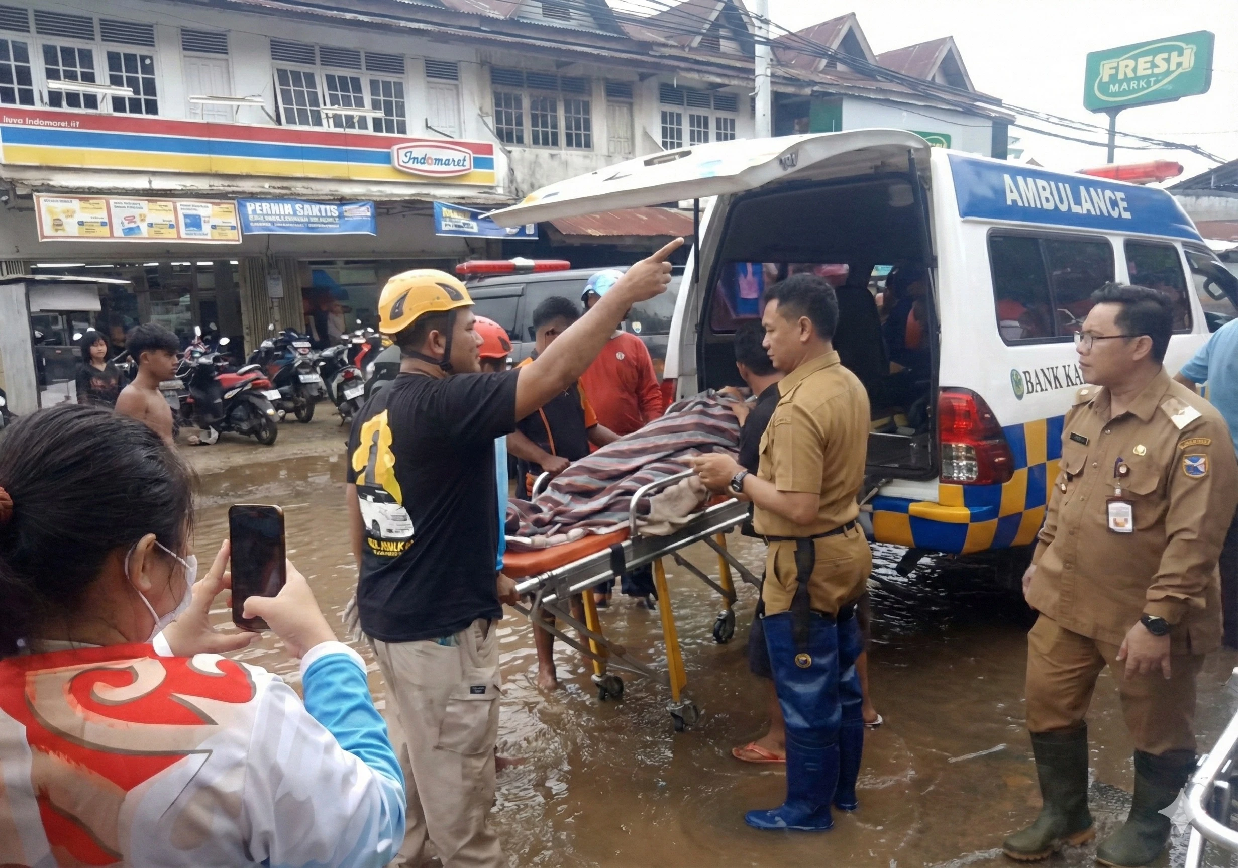 Banjir Rob Lanjutan, 21 Warga Pontianak Barat Diungsikan