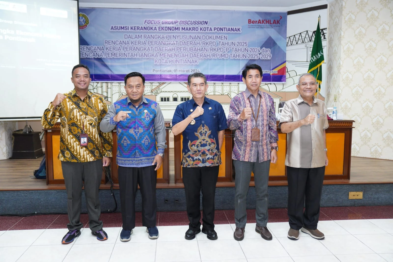 Proyeksikan Kerangka Ekonomi Makro Kota