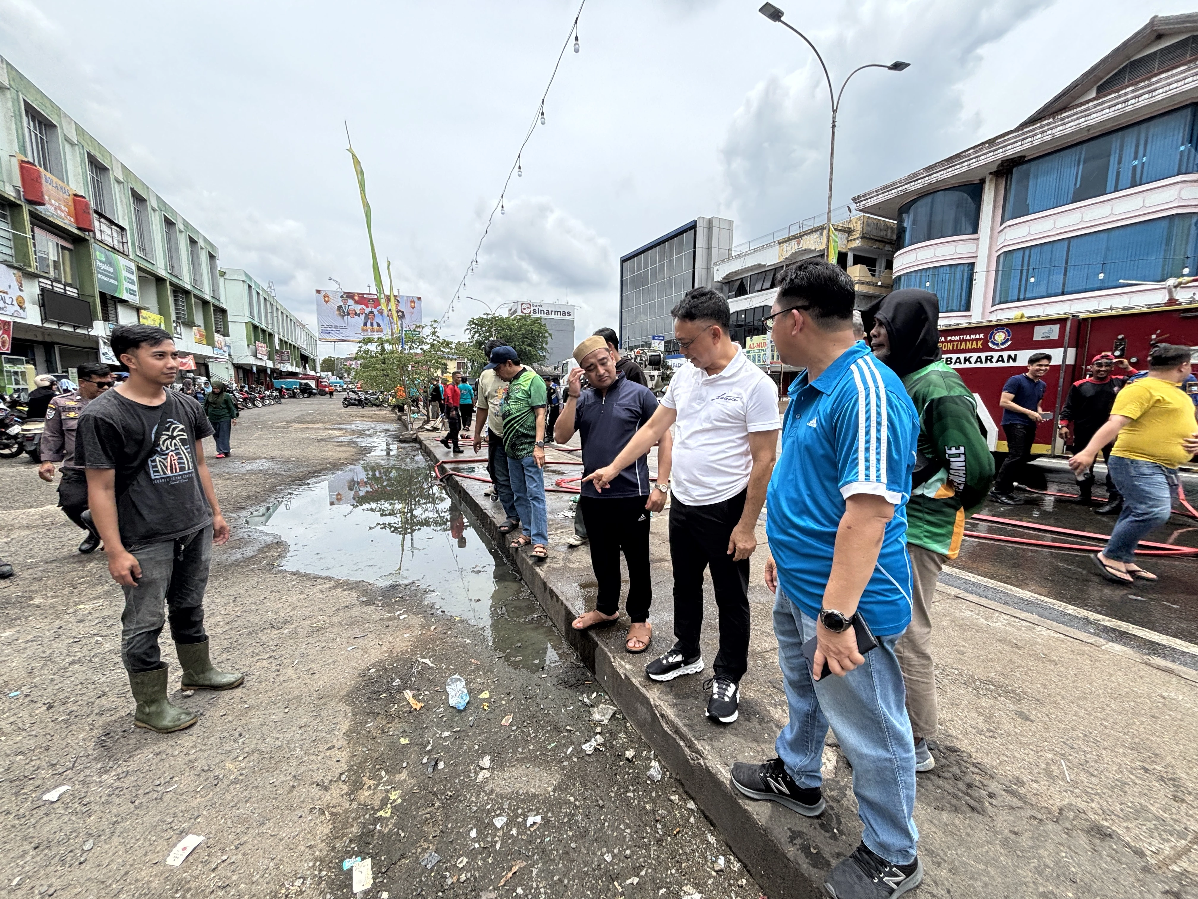 Bersih-bersih Pasar Flamboyan Jelang Haul Habib Muhammad, Hadirkan Ustadz Abdul Somad