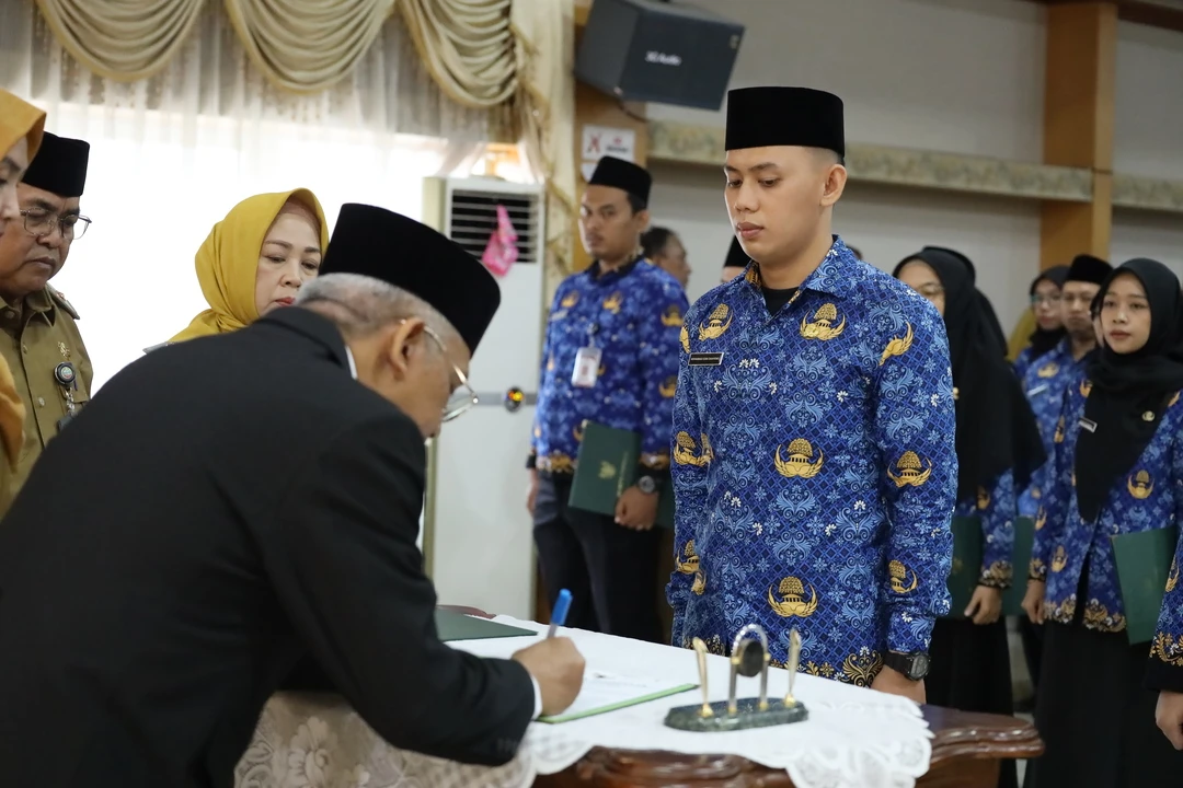 240 Pejabat Fungsional Dilantik, Sekda Tekankan Disiplin dan Kinerja ASN