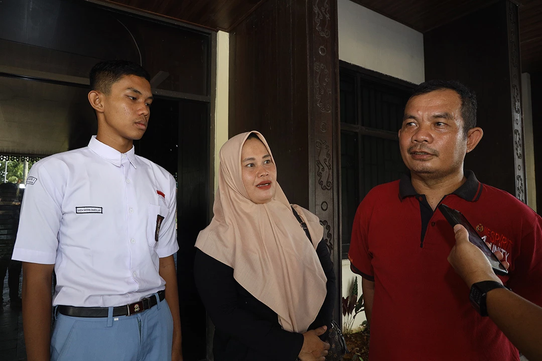 Sabda Terpilih Jadi Paskibra Berkat Motivasi Orang Tua