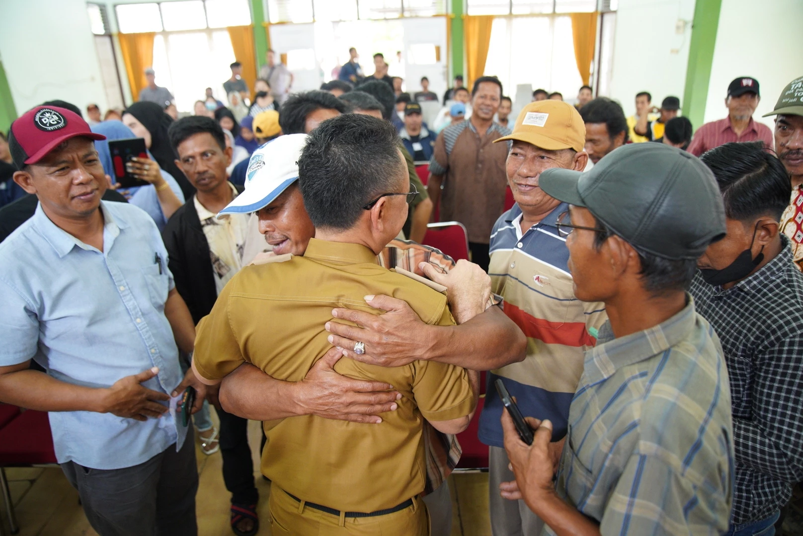 Warga Selat Sunda Ucap Syukur, Perusahaan Relakan Sebagian Lahannya