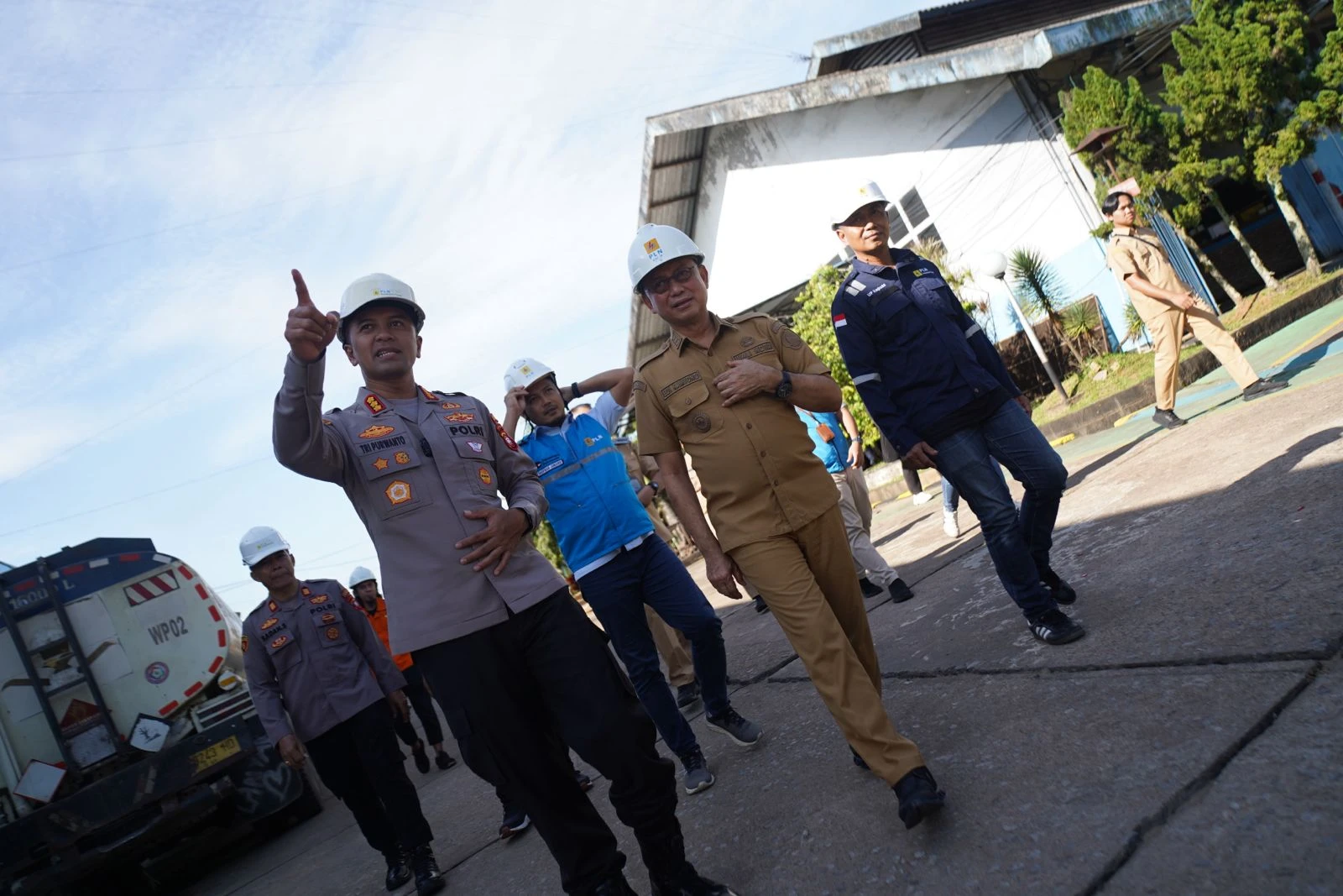 PLN Percepat Pemulihan Sistem Kelistrikan, Wali Kota Minta Layanan Segera Normal