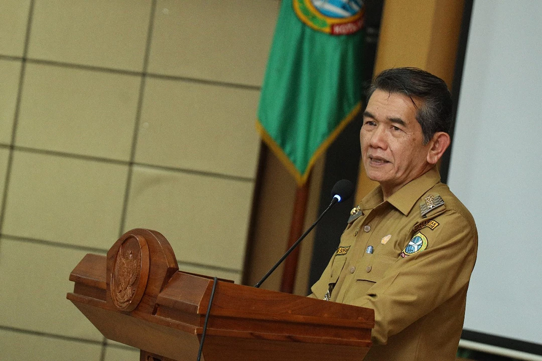 Mulai 1 Januari 2025, Pelaku Usaha Tidak Boleh Menyediakan Kantong Plastik