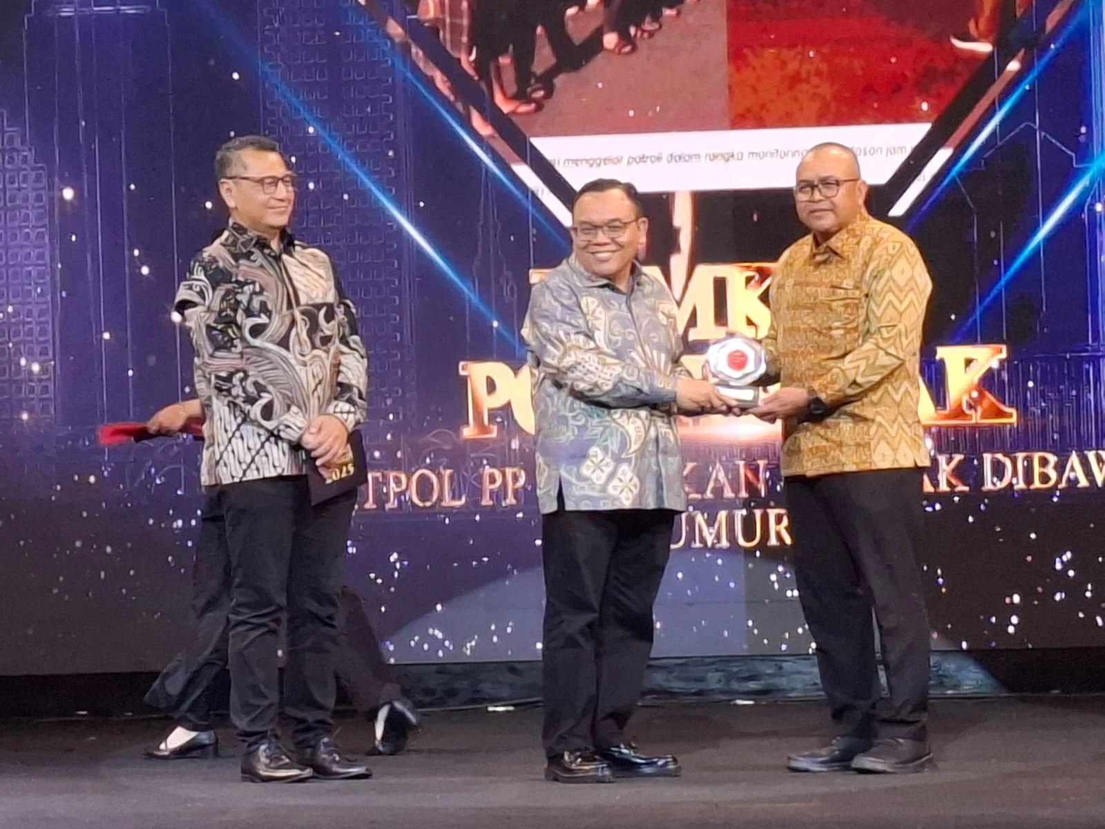 Pemkot Pontianak Raih RRI Awards ‘Konten Terfavorit Pembaca’