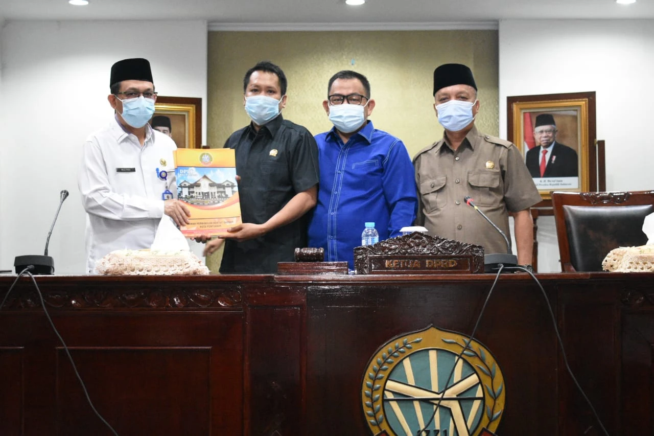 Target Tuntaskan Raperda