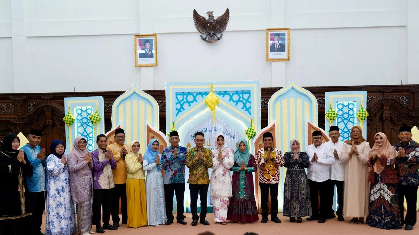 Saling Berkunjung Jadi Tradisi Lebaran di Pontianak