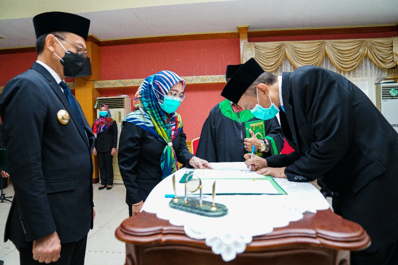 Wali Kota Minta Dirut PDAM Capai Target Pelayanan Air Bersih