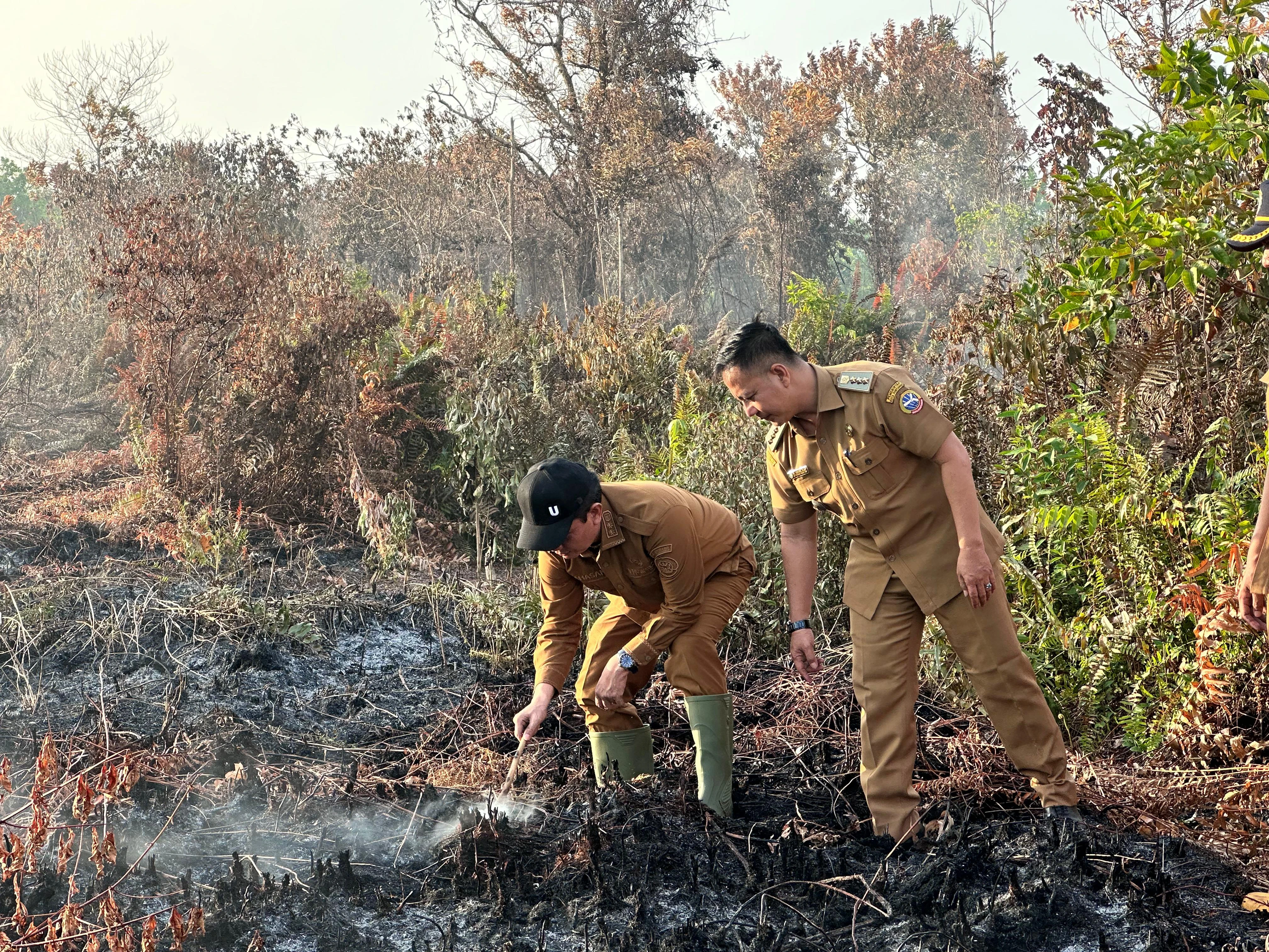 Bahasan Tinjau Lokasi Karhutla, Pastikan Api Telah Padam