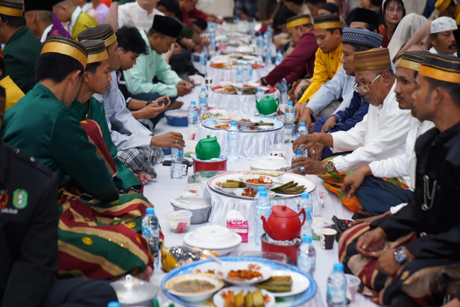Tudang Manre Sipulung, Tradisi Bugis yang Menyatukan Pontianak di Bulan Ramadan