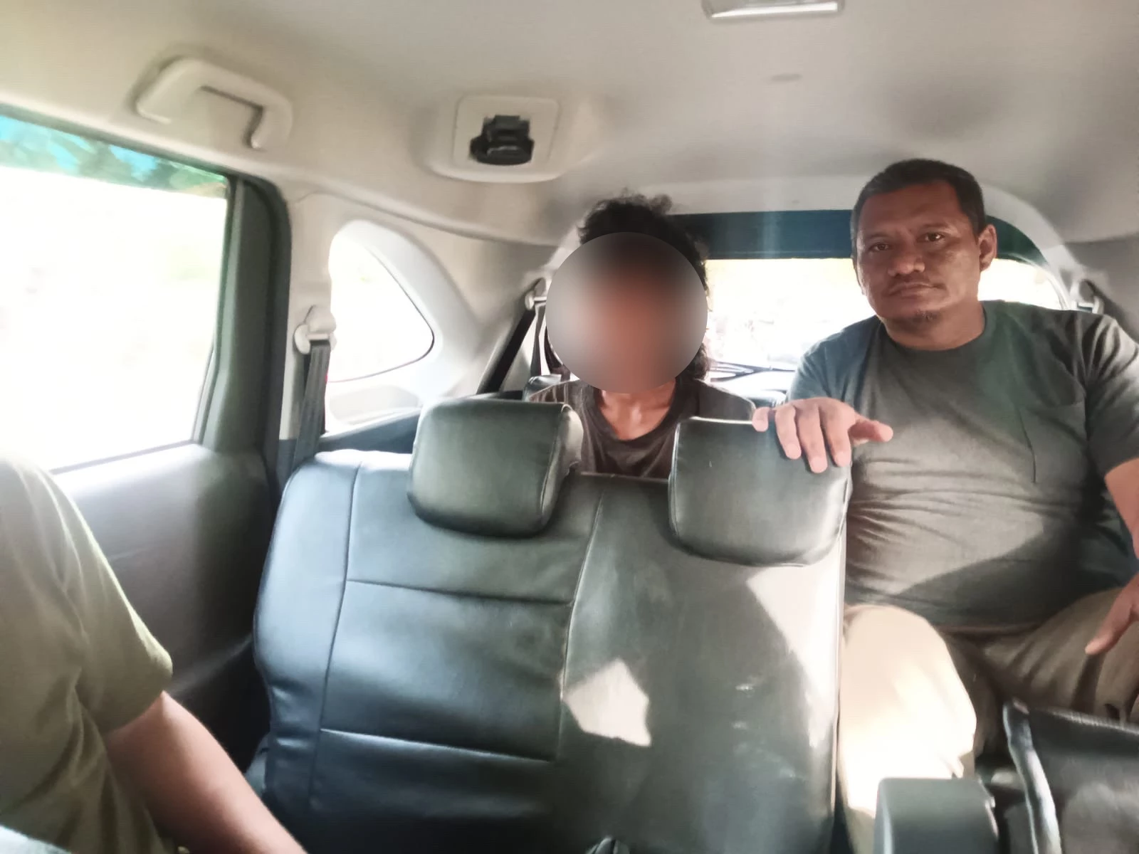 Satpol PP Amankan Dua Gepeng di Lampu Merah