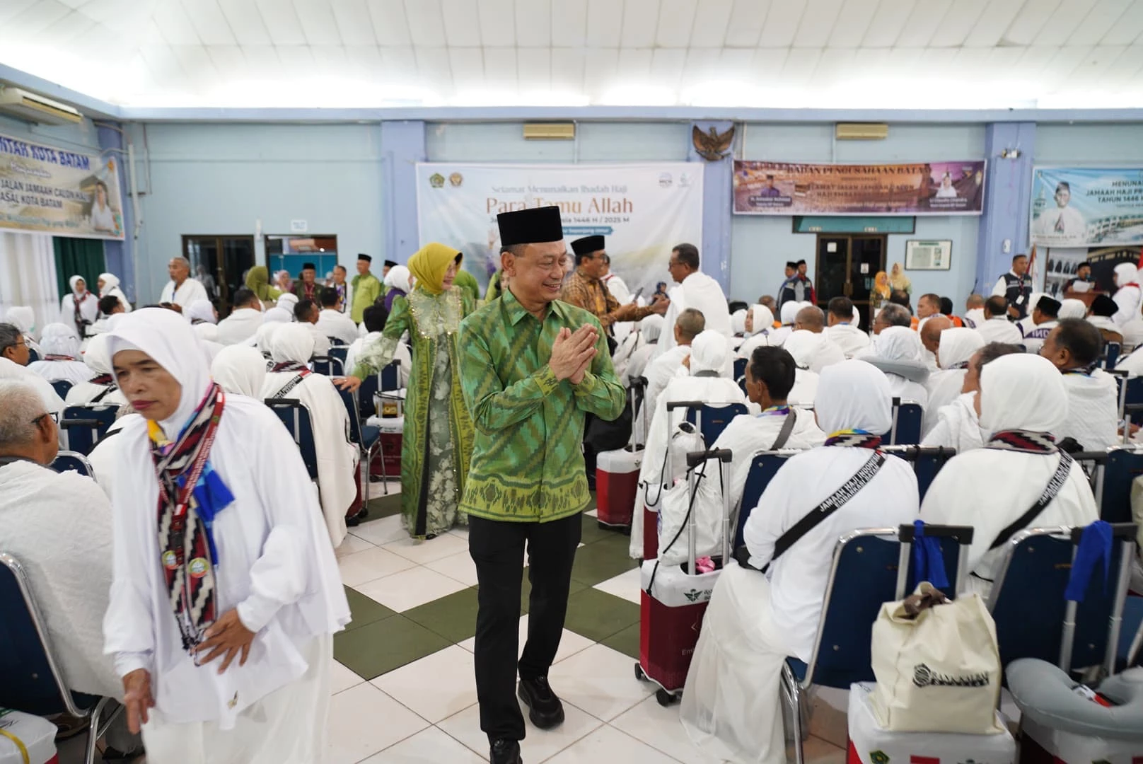 439 Calhaj Pontianak Diberangkatkan, Wali Kota Sampaikan Pesan Khusus