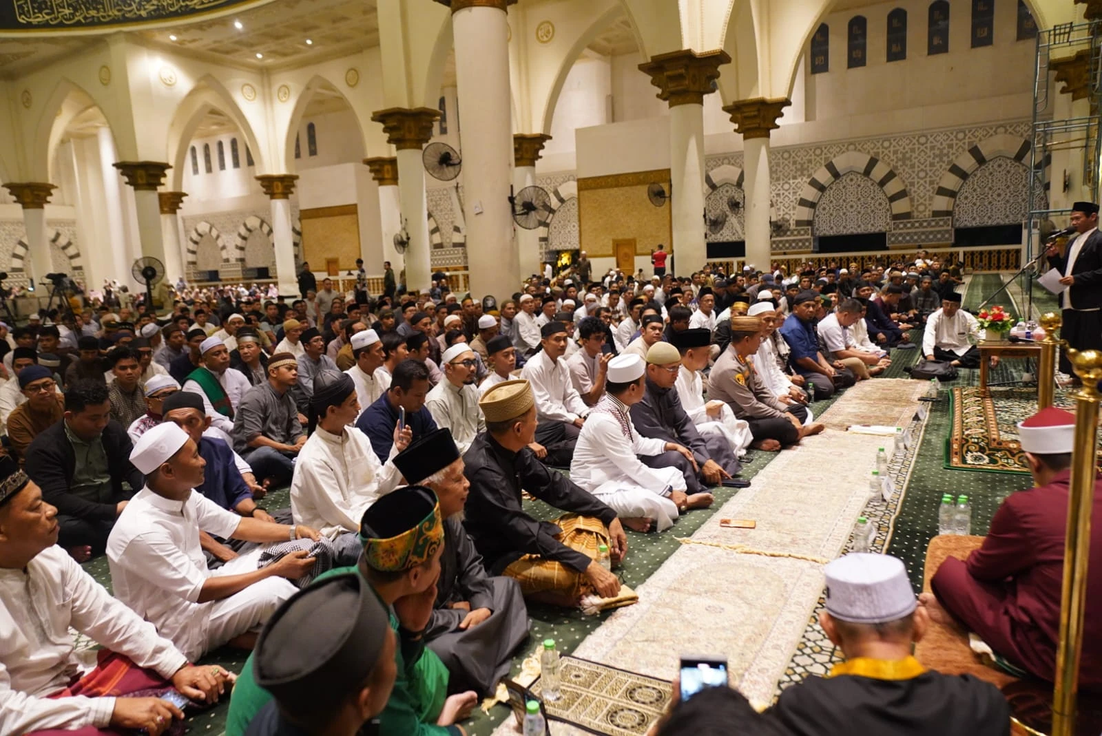 Ustadz Das’ad Latif Ajak Jaga Persatuan dalam Safari Kamtibmas Ramadan