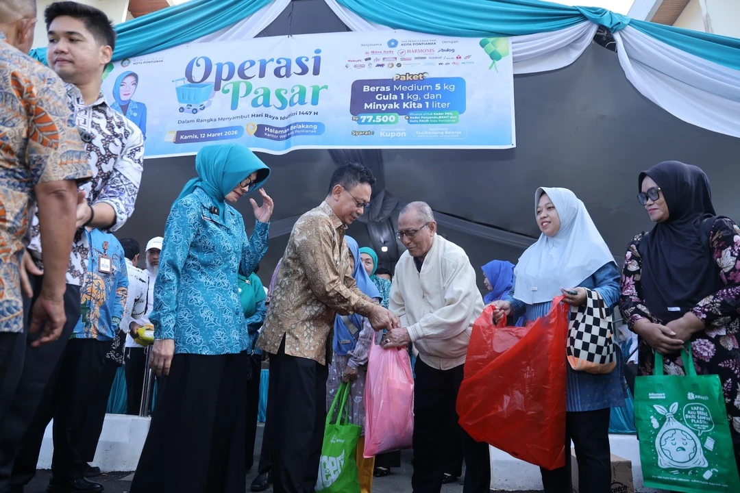 Kader Posyandu Terbantu Pasar Murah PKK Pontianak