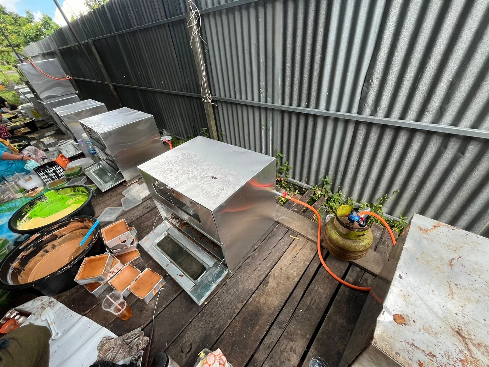 Satpol PP Pontianak Tertibkan Penggunaan LPG 3kg oleh Pelaku Usaha