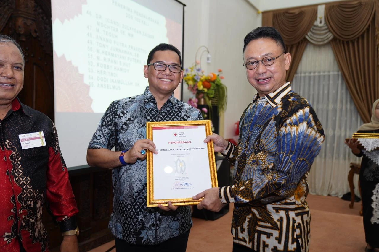 63 Pahlawan Kemanusiaan Terima Penghargaan dari PMI Pontianak