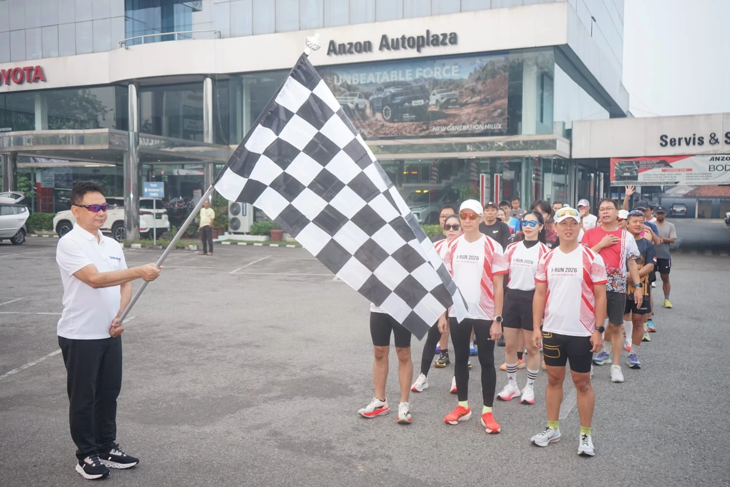 Rayakan Kemerdekaan, Tiga Pelari Tempuh Pontianak-Kuching