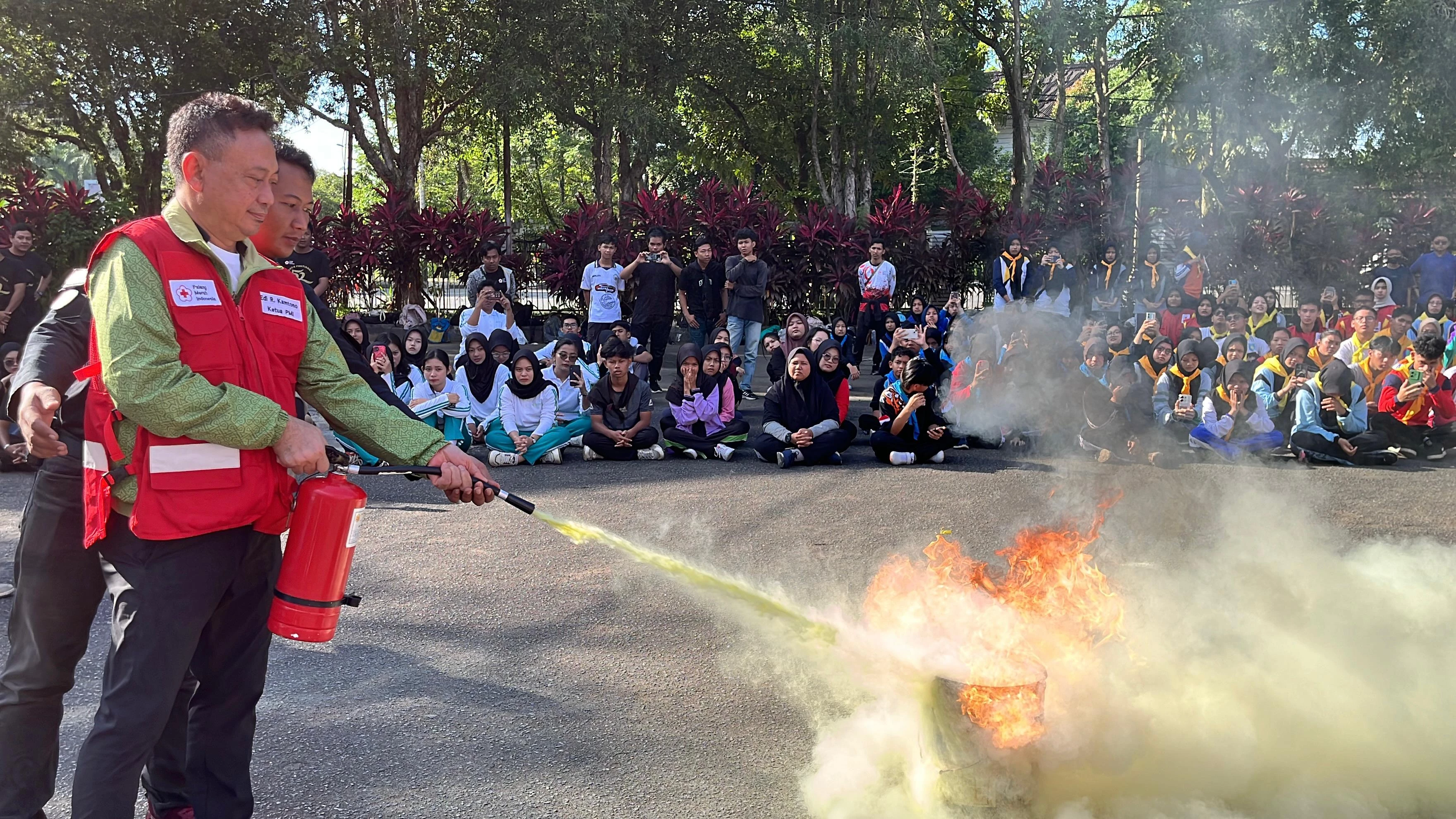 APAR Bukan Pajangan, Wako Ingatkan Rutin Dicek
