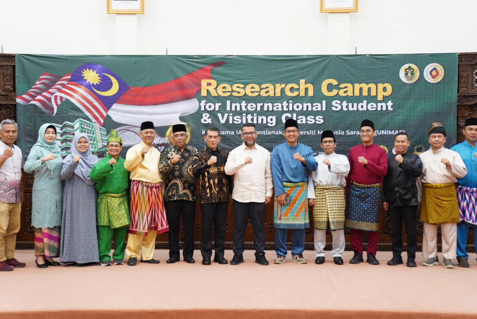 Kenalkan Budaya Pontianak ke Peserta Research Camp for International Student