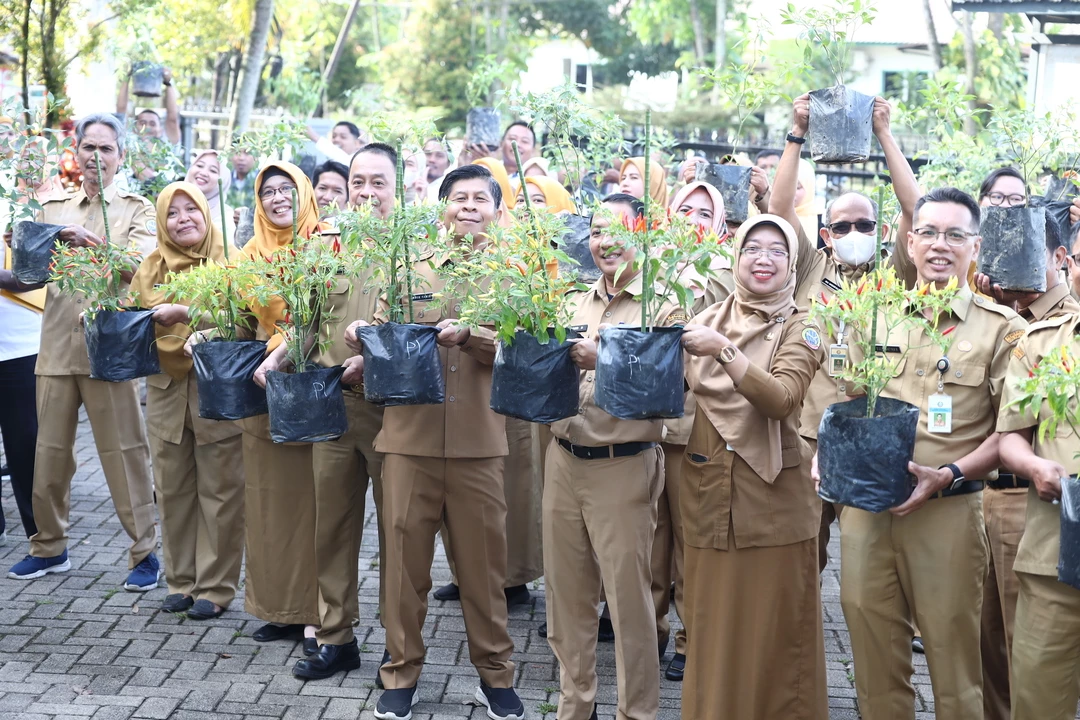 Dinas Pangan Pontianak Canangkan Gerakan Menanam Cabai