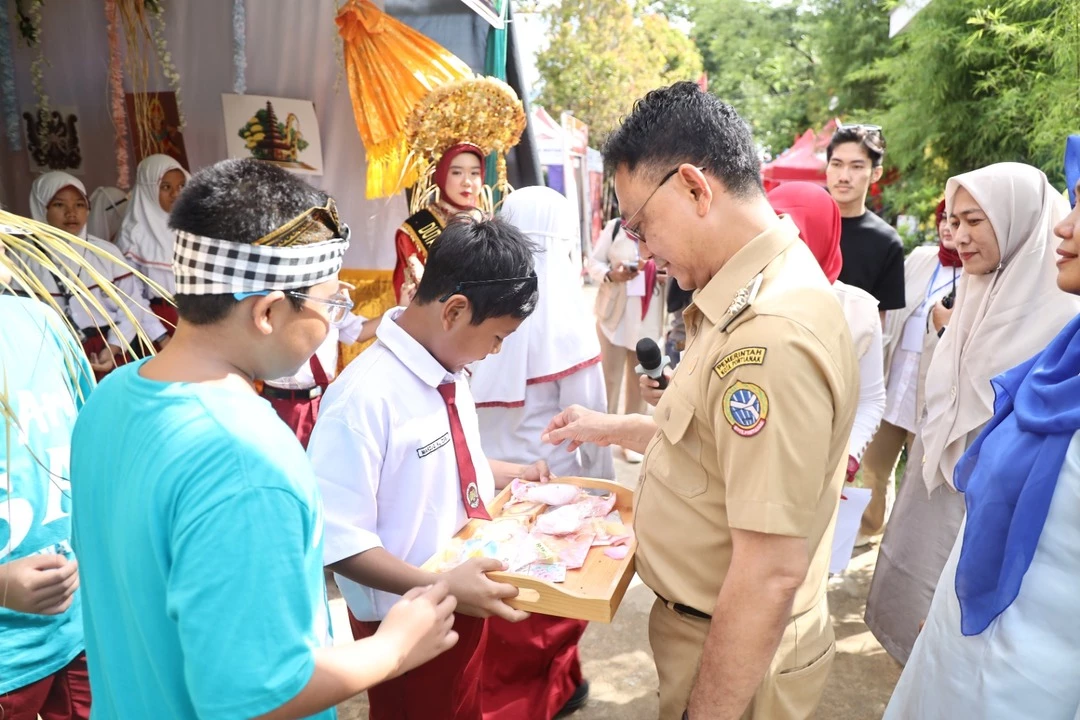 Wako Apresiasi Festival Seni dan Market Day SD Bawamai