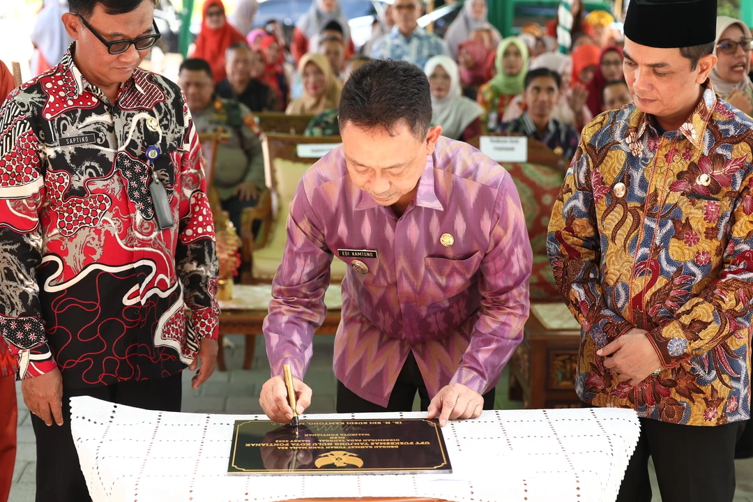 Tingkatkan Layanan Kesehatan, Wako Resmikan ILP dan 3 Puskesmas