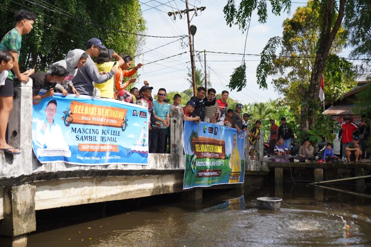 Ribuan Warga Pontianak Ikuti Lomba Mancing, Satu Lele 7kg Jadi Incaran