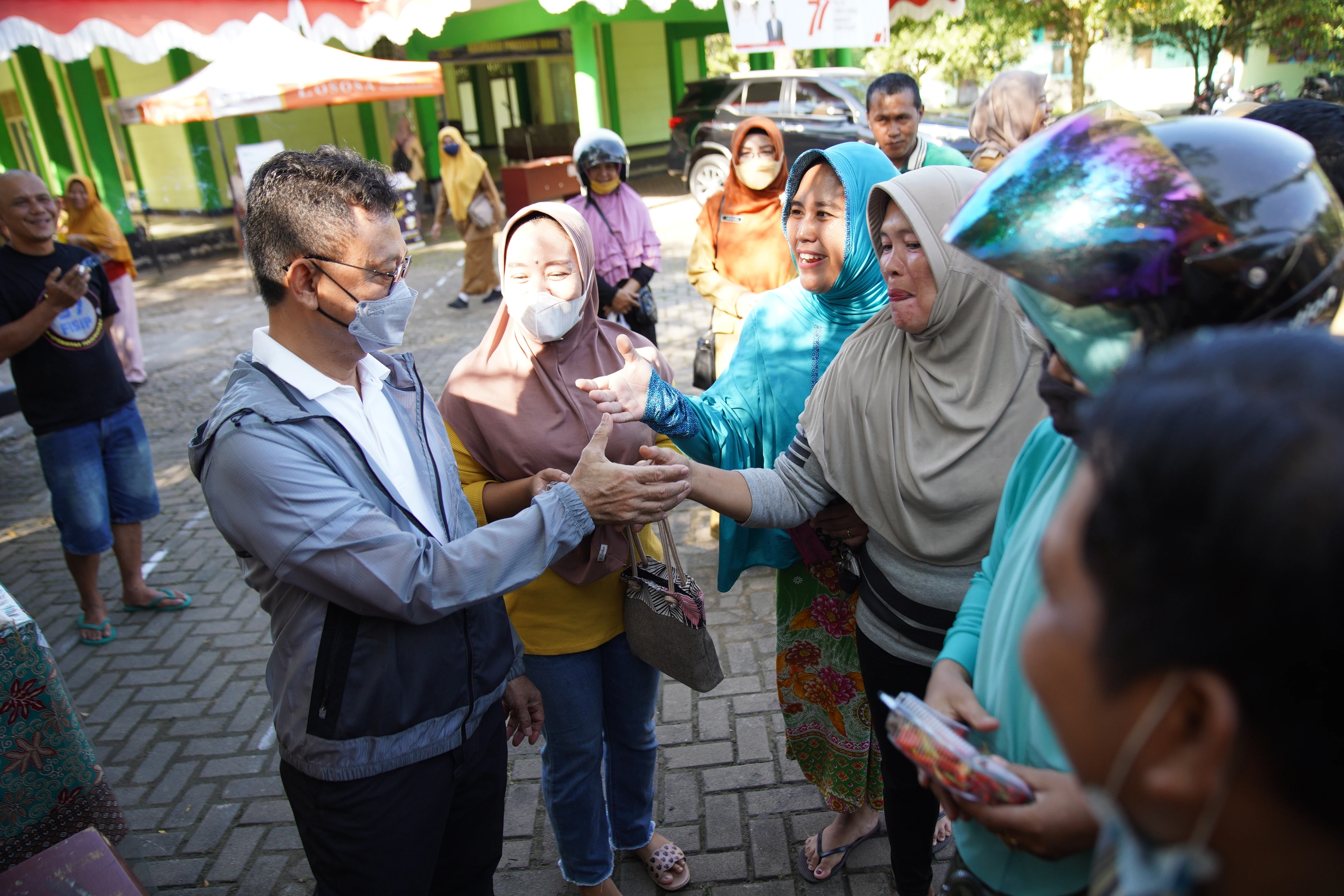 Ida Senang Dapat Cabai dari Edi Kamtono