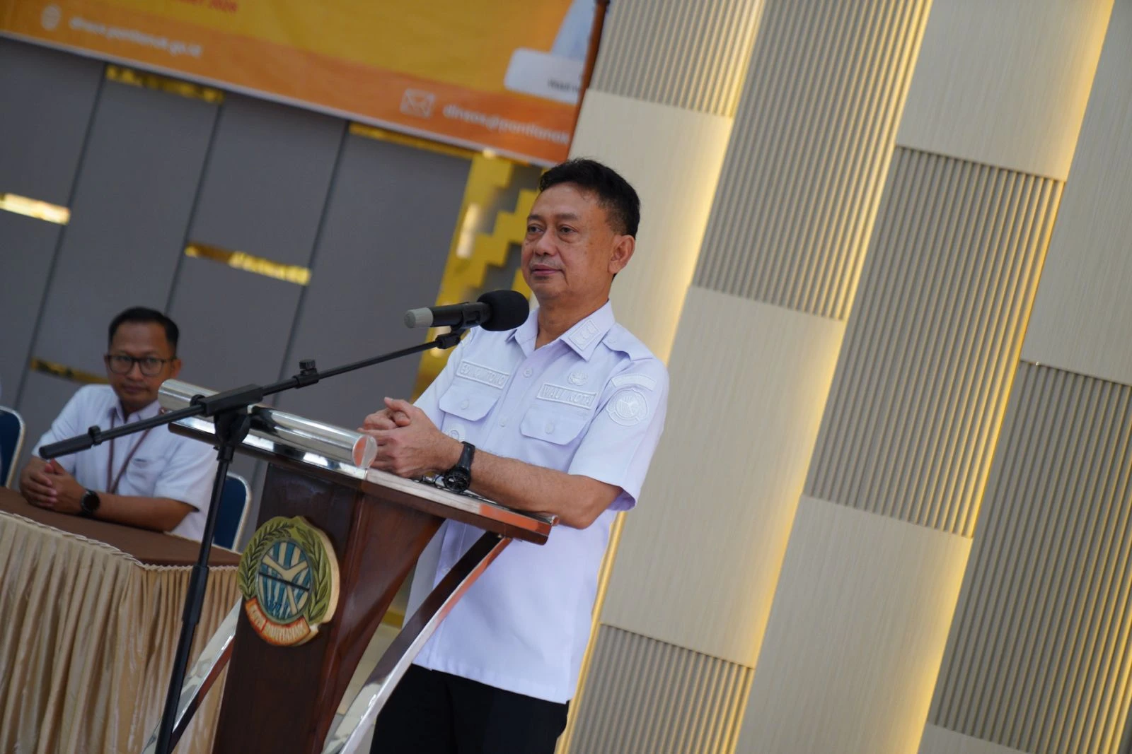 Bansos Tunai Pelengkap Program Perlindungan Sosial Warga Desil 1–5