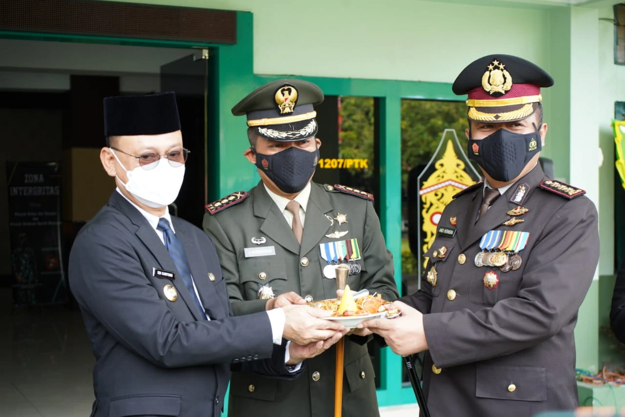 HUT ke-76 TNI, Wako Edi Harap Kolaborasi dan Sinergitas Terus Berlanjut