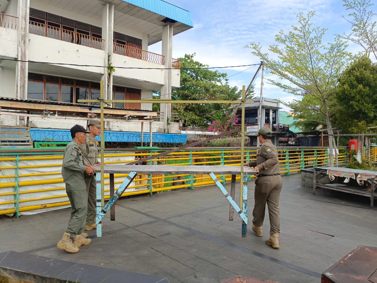 Dukung Jumat ASRI, Pemkot Tertibkan Kawasan Waterfront