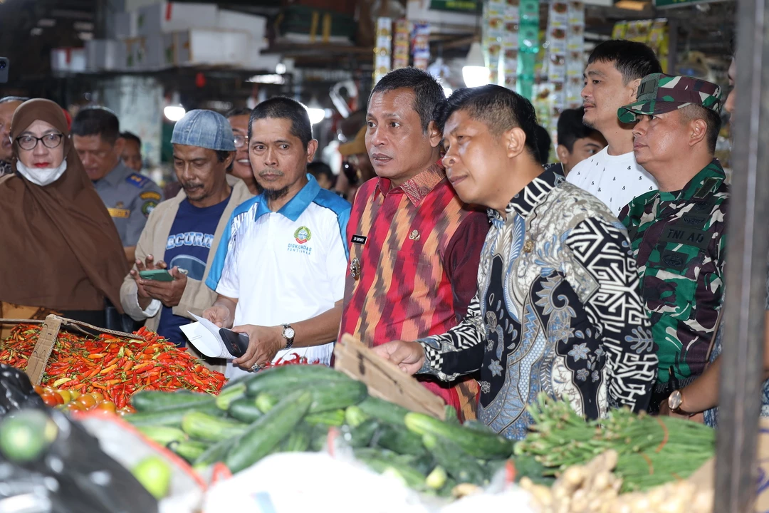 Harga Bahan Pokok Masih Stabil