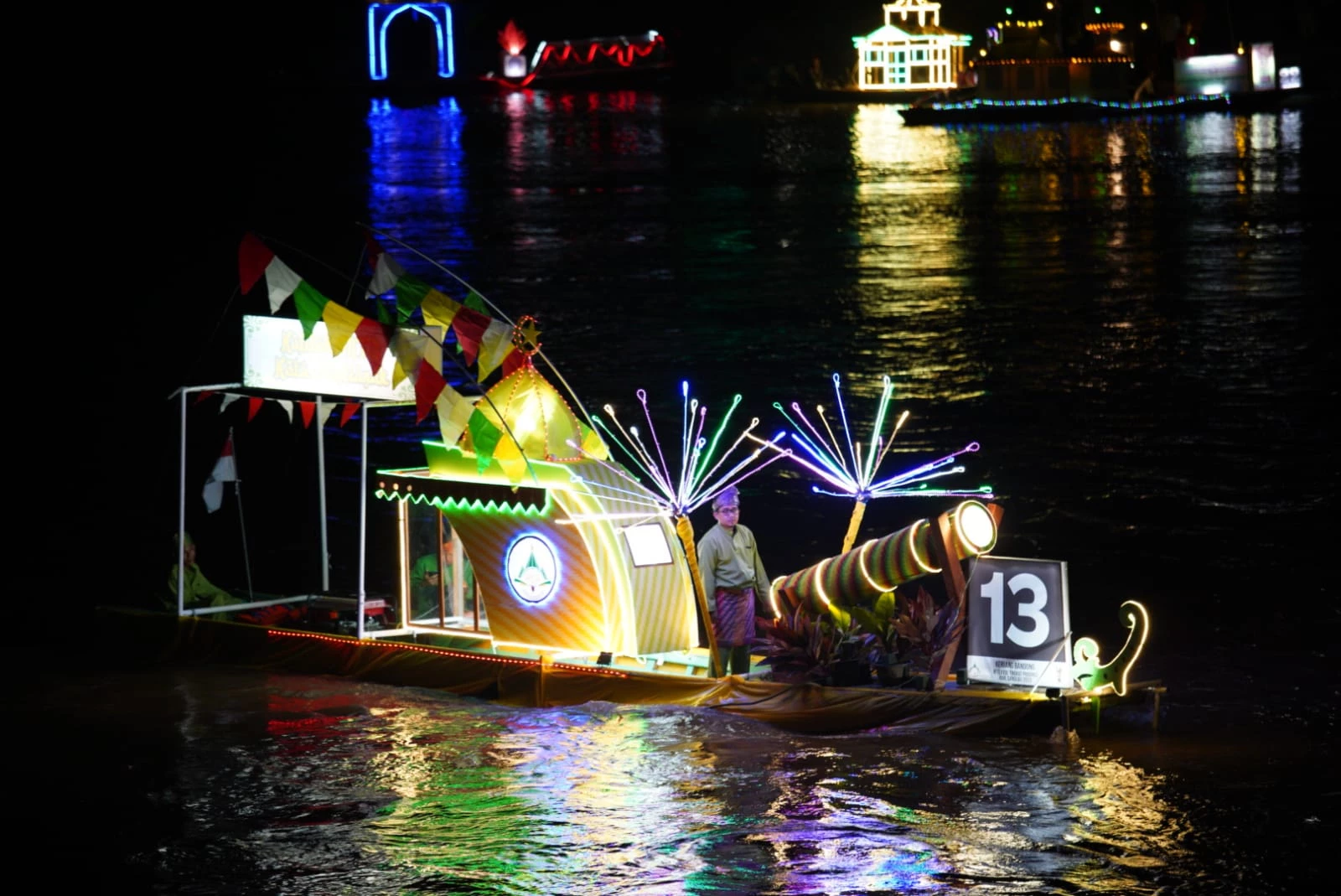 Kapal Keriang Bandong Pontianak Pikat Pengunjung MTQ XXXI Kalbar