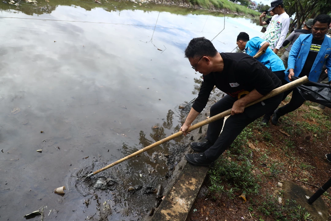 Edi Kamtono Dukung Pemuda Jaga Kebersihan Lewat Aksi Nyata