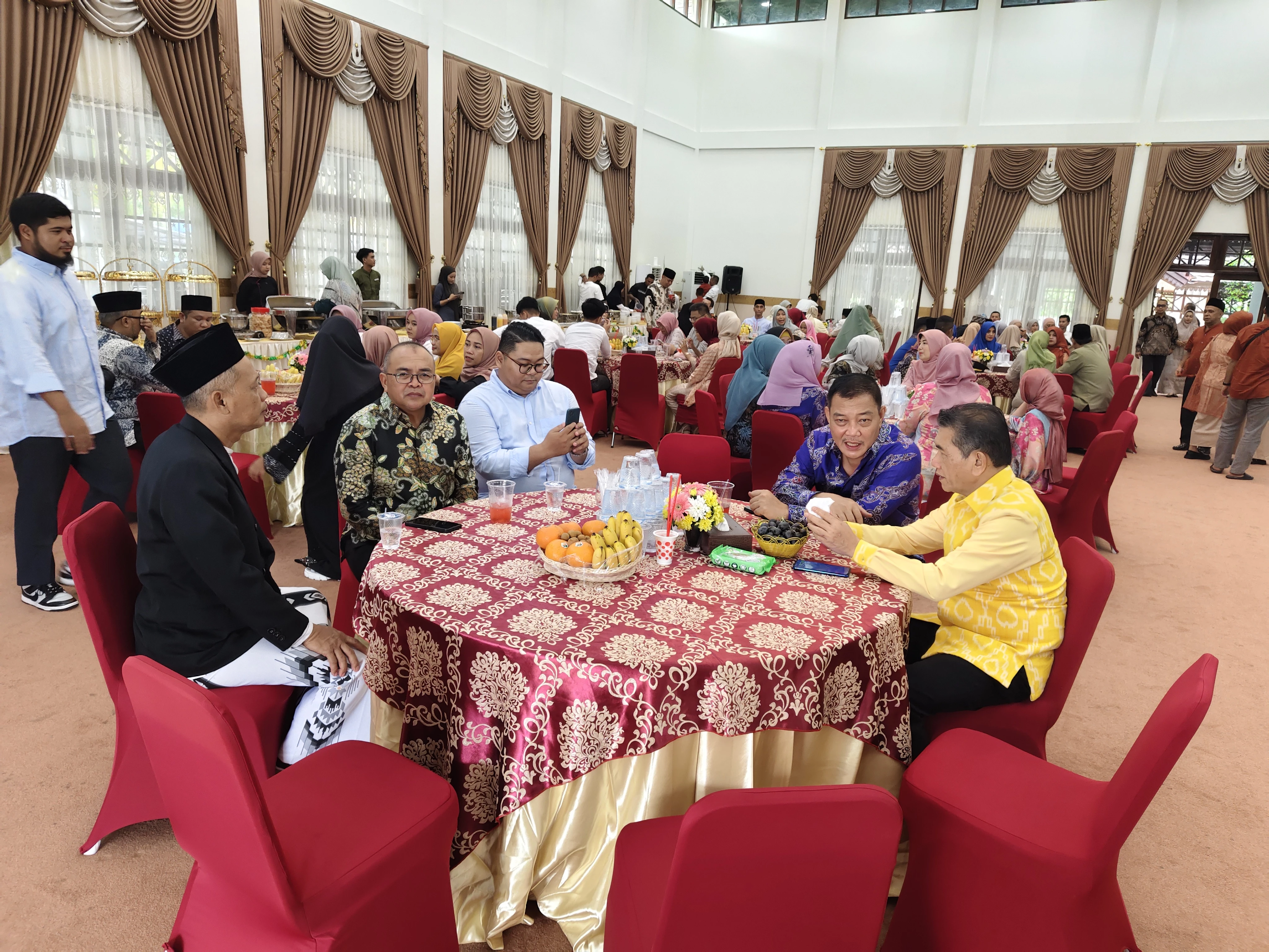 Open House Ajang Silaturahmi dan Saling Memaafkan