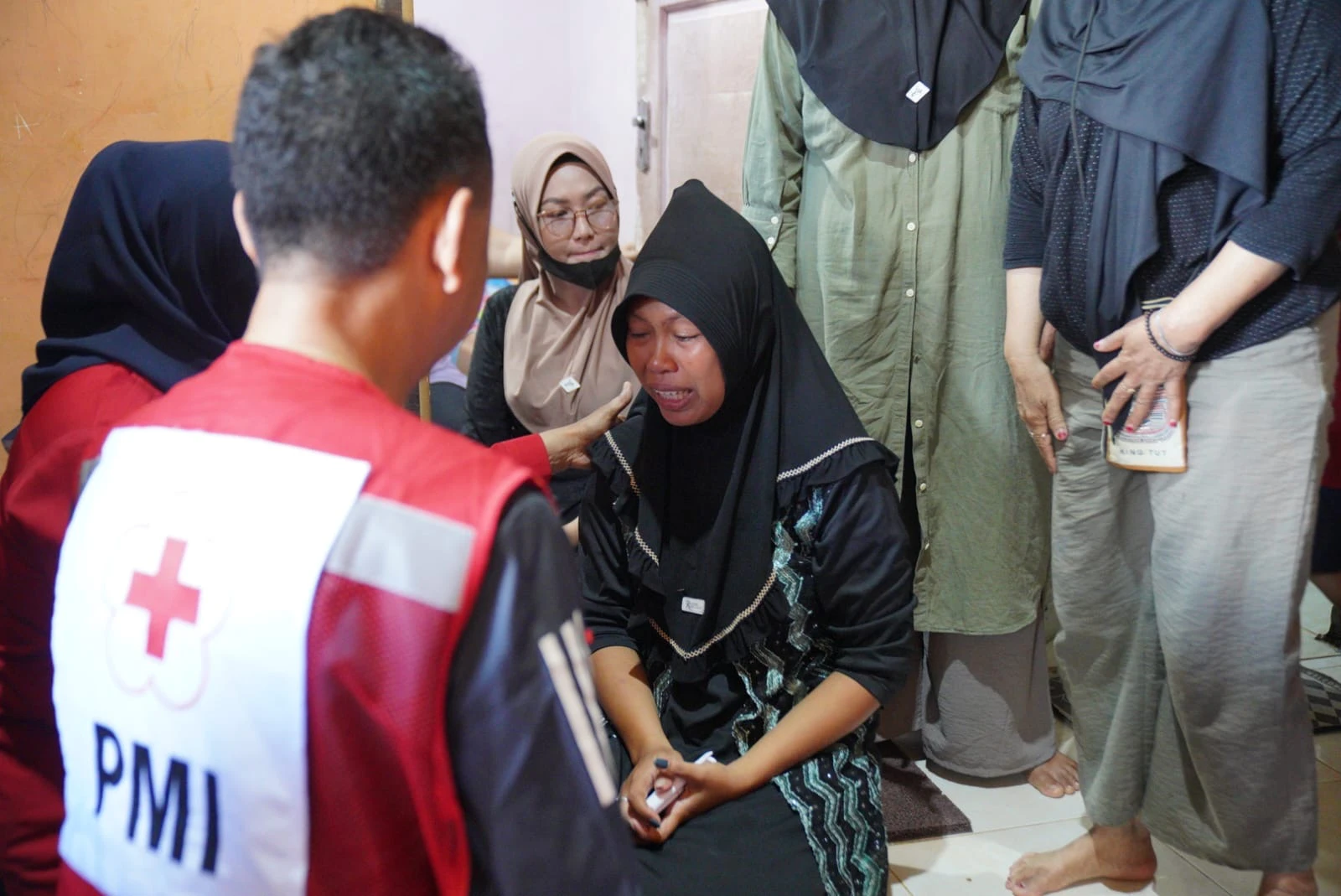 Sampaikan Belasungkawa, Wali Kota Takziah ke Rumah Duka Anak Tenggelam