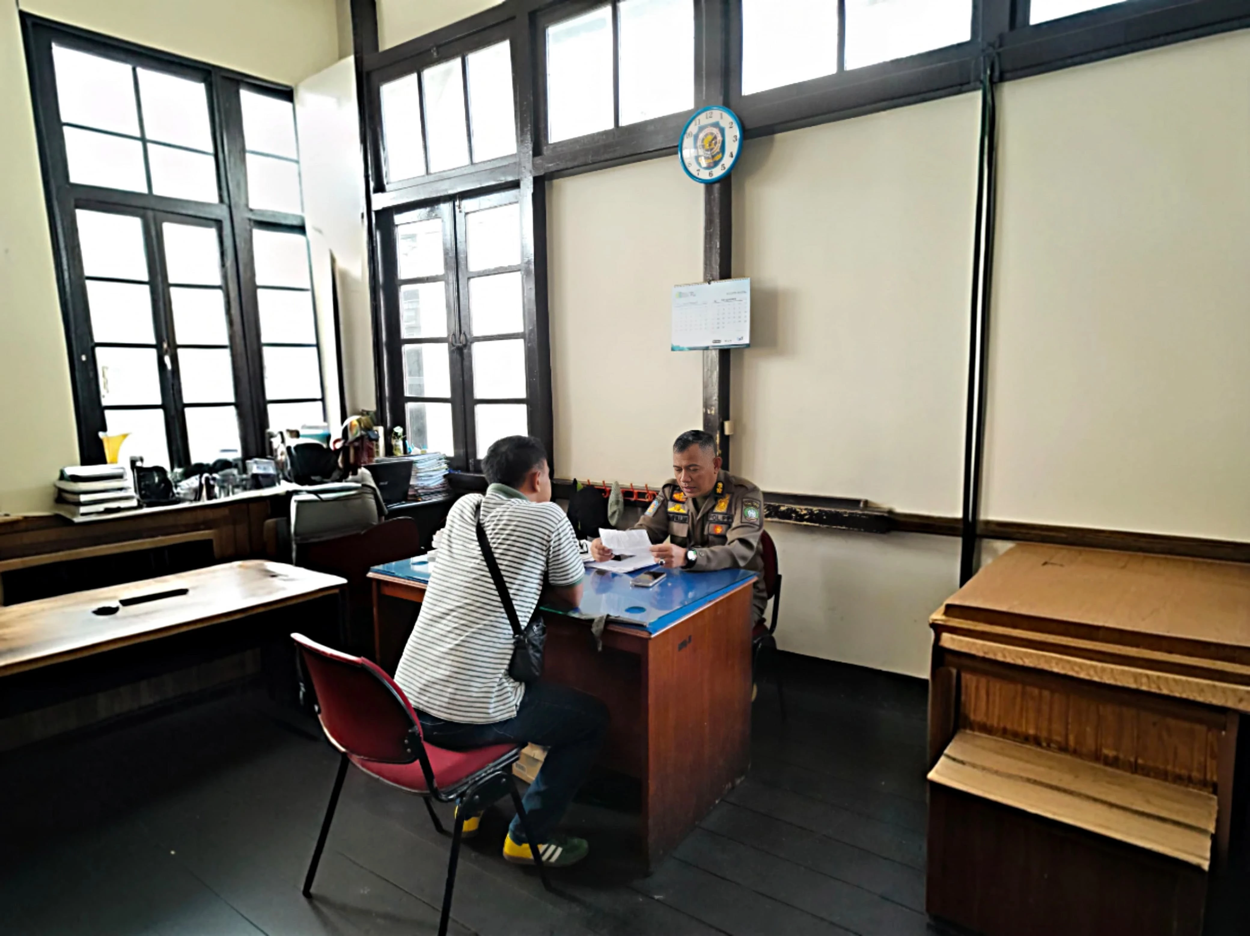 Satpol PP Tindak Tegas Pemain Layangan Didenda Rp500 Ribu