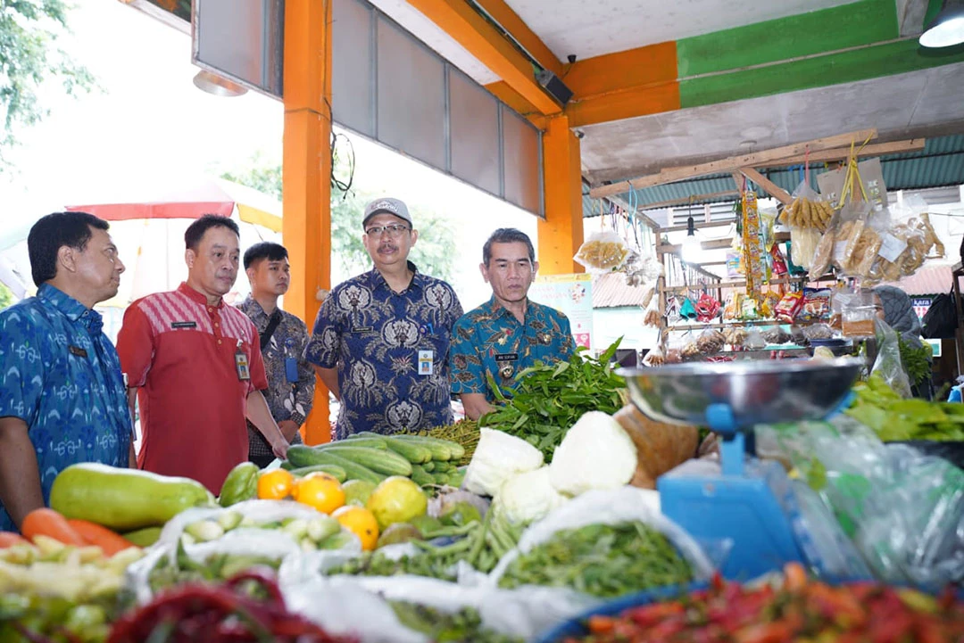 Pj Wako Pantau Harga Pangan di Pasar Tradisional dan Swalayan Modern