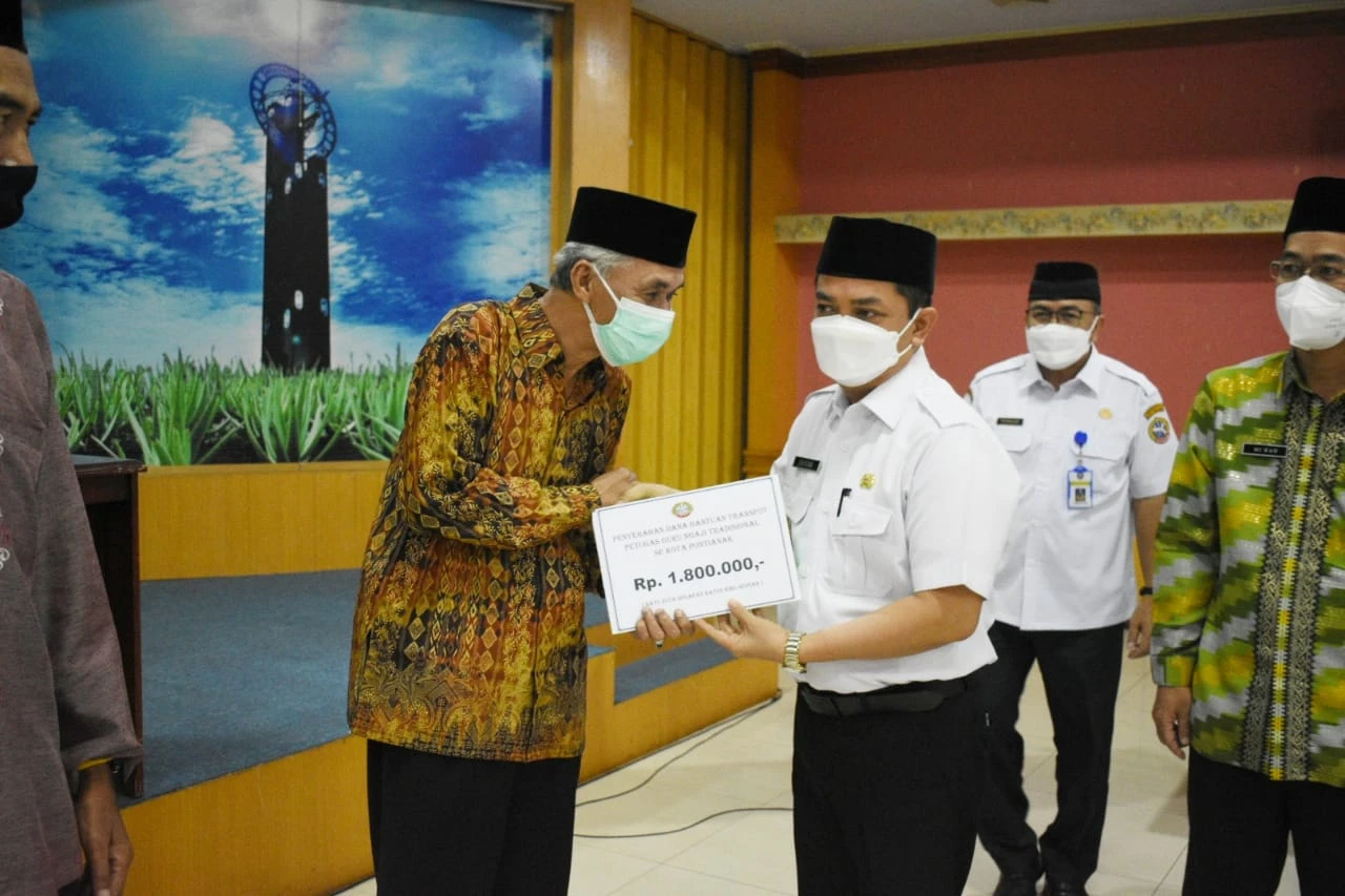 Bahasan Apresiasi Peran Guru Ngaji Tradisional dan Penyuluh Agama Islam