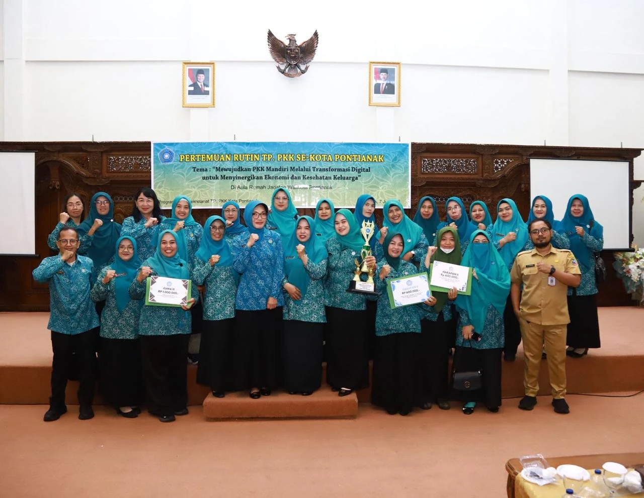 Yanieta: Lomba HKG PKK Tingkat Kota Pontianak Lahirkan Inovasi dan Perkuat Kebersamaan Kader