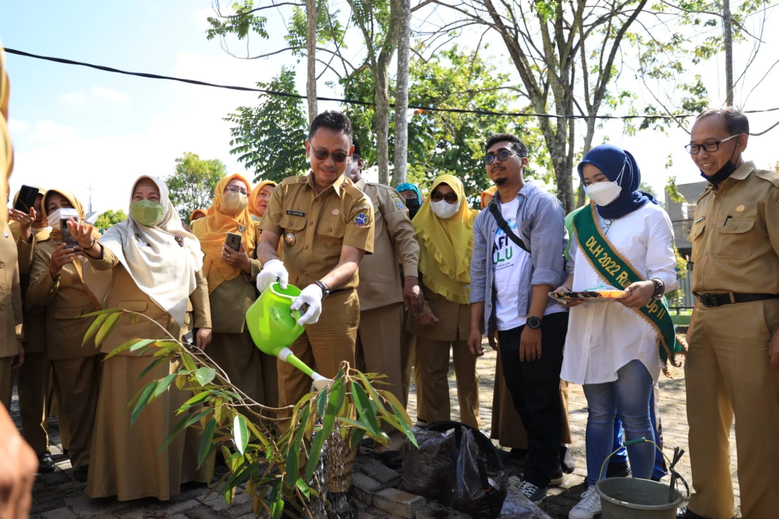 Wali Kota Edi: Penghijauan Manfaatkan Lahan Kosong